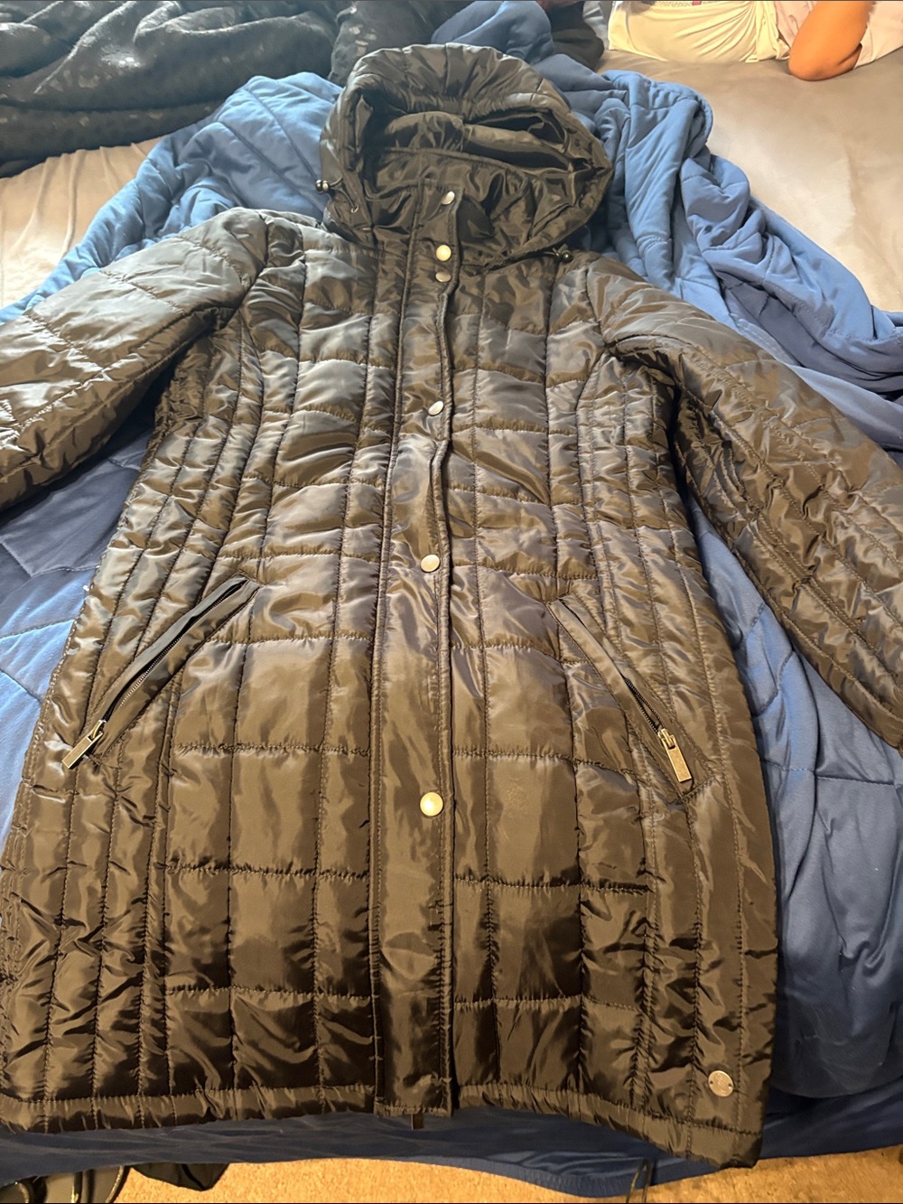 Women’s Hooded Quilted Long Puffer Coat - Black